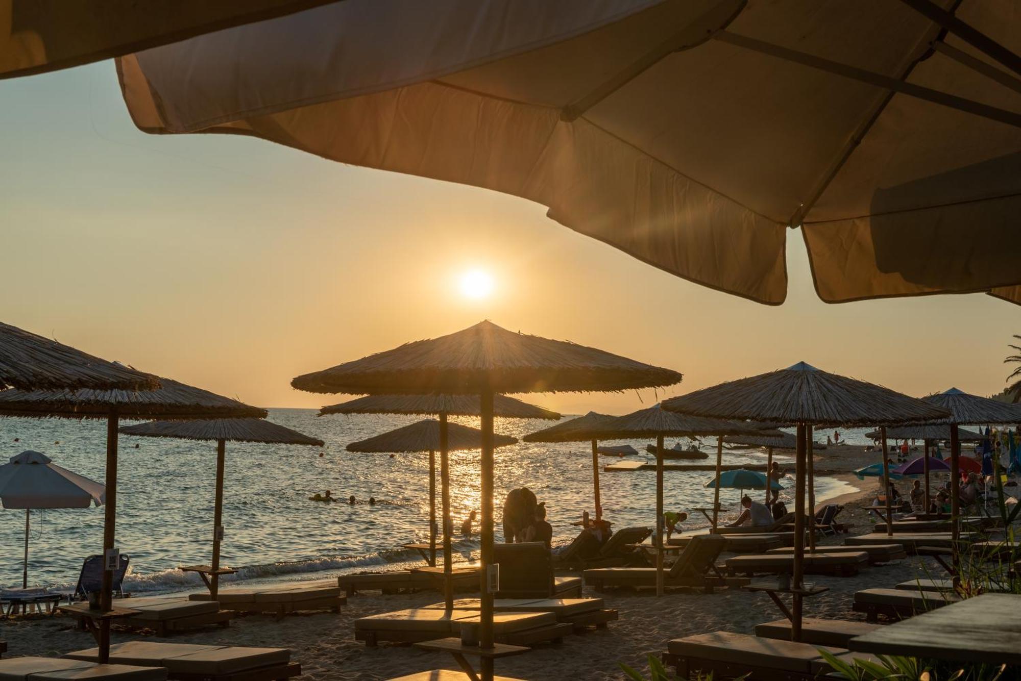 Camping Castello Neos Marmaras Exterior photo