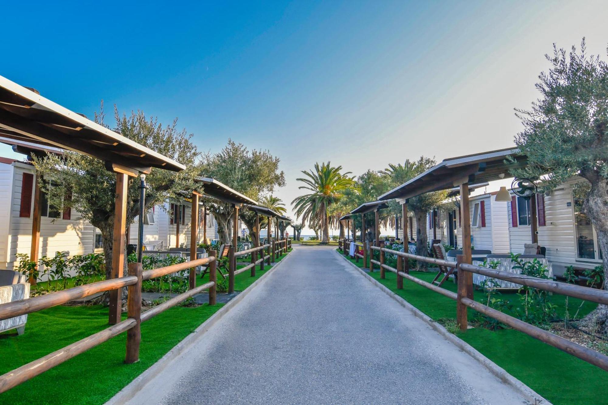 Camping Castello Neos Marmaras Exterior photo